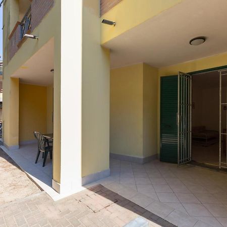 Le Terrazze Apartments Lido di Spina Bagian luar foto
