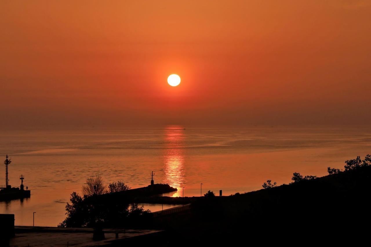 Le Terrazze Apartments Lido di Spina Bagian luar foto