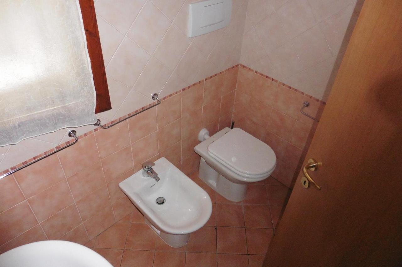 Le Terrazze Apartments Lido di Spina Bagian luar foto