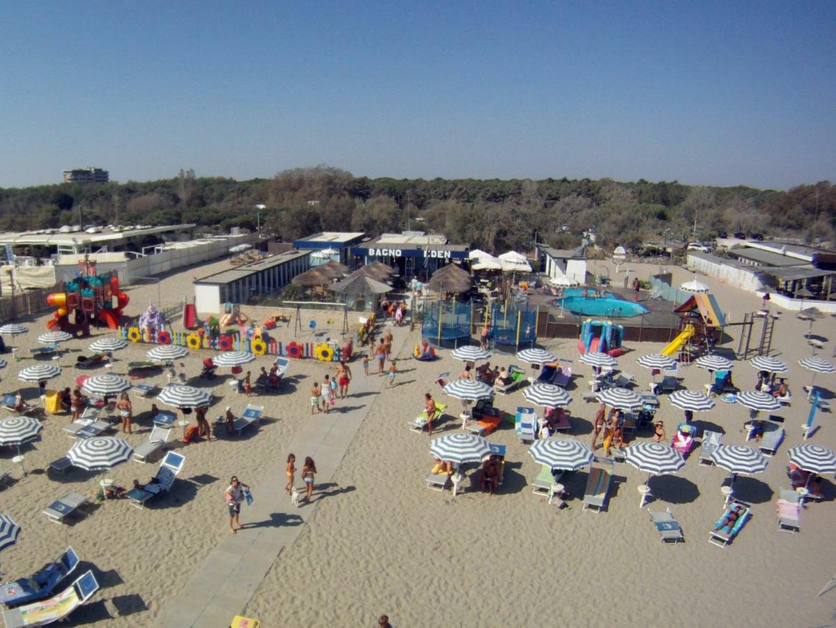 Le Terrazze Apartments Lido di Spina Bagian luar foto