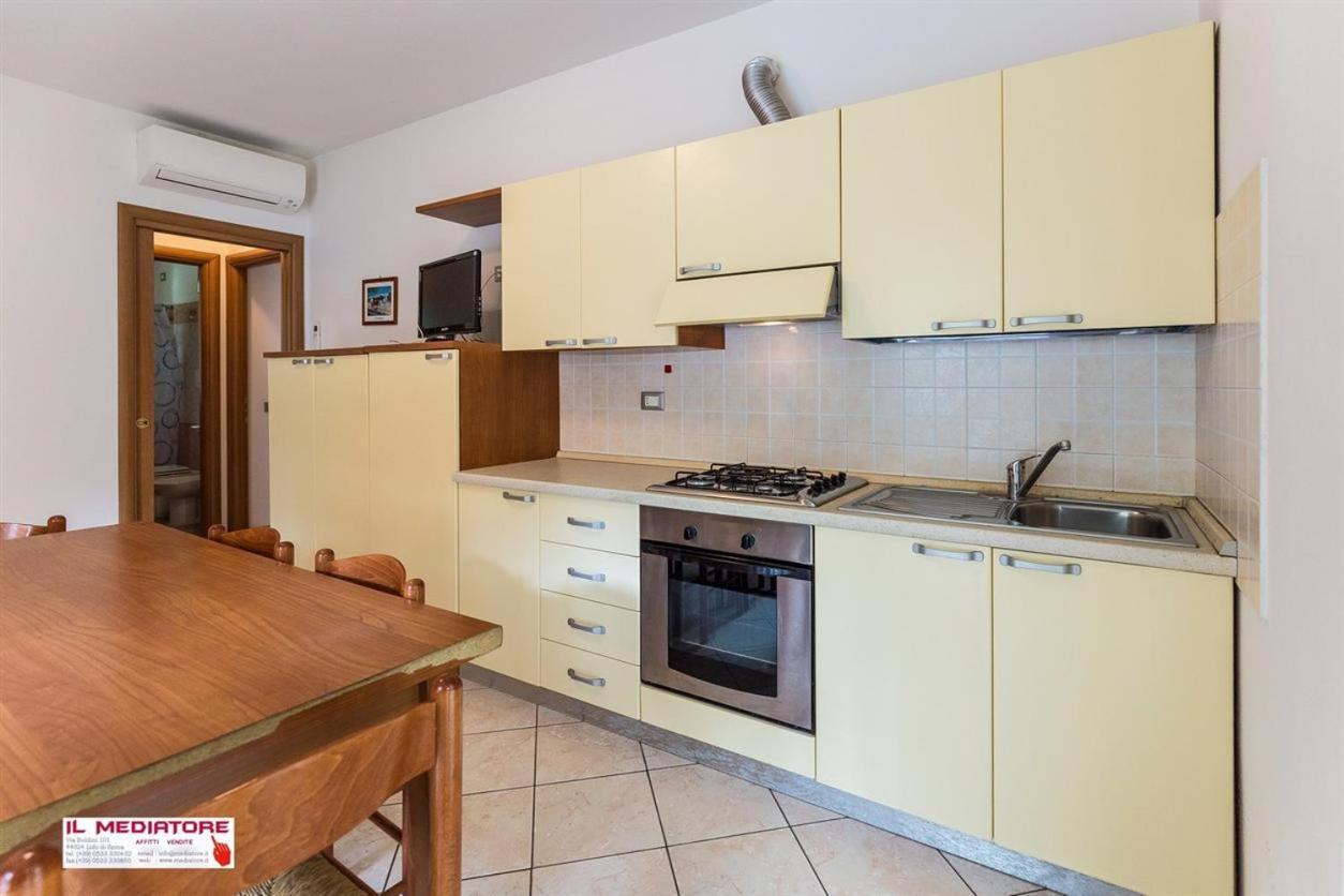Le Terrazze Apartments Lido di Spina Bagian luar foto